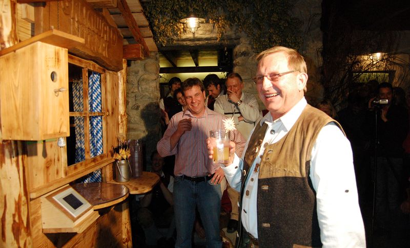 HÜTTPAC-Cocktailmaschine