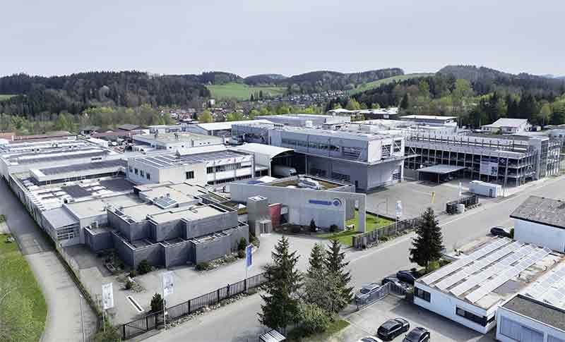 Weltweit mehr als 3.500 Anlagen geliefert